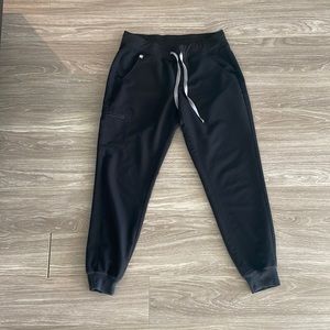 FIGS black jogger scrub pants